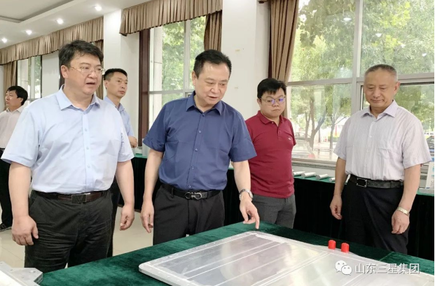 中國信達(dá)資產(chǎn)管理股份有限公司黨委副書記、總裁張衛(wèi)東一行來山東三星集團(tuán)參觀調(diào)研