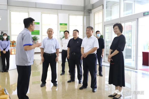 濱州市人民檢察院黨組書記、檢察長王體功來山東三星集團調研
