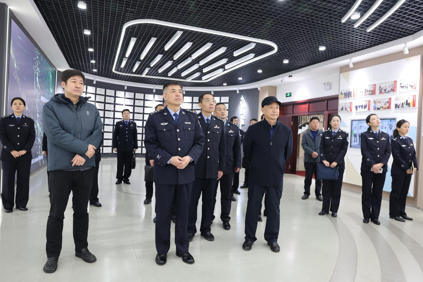 鄒平市副市長、市公安局局長張曰海帶隊來山東三星集團調(diào)研指導(dǎo)