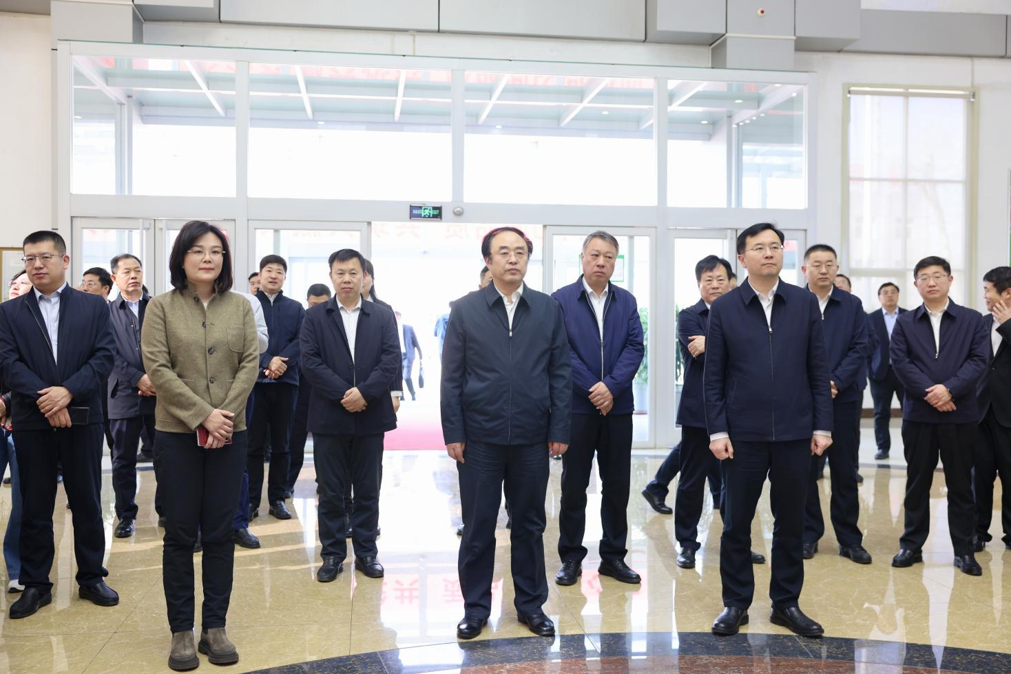 傳承企業(yè)家精神 共鑄高質(zhì)量發(fā)展——濱州市屬國(guó)資國(guó)企來(lái)山東三星集團(tuán)觀摩調(diào)研